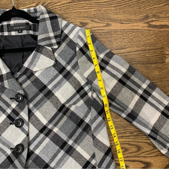 Nine West Plaid Grey Coat - Picture 7 of 7